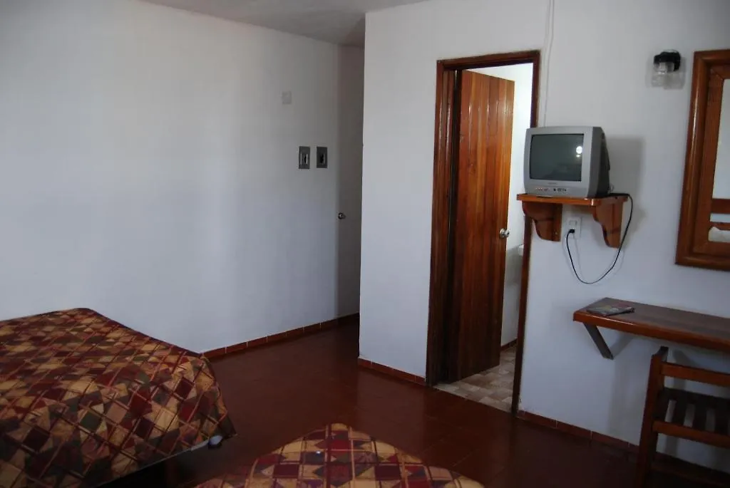Hotel Alux Cancún 2*,  Messico